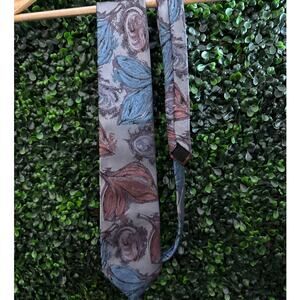 Wembley Vintage Necktie, 57in Classic, Feathery Design